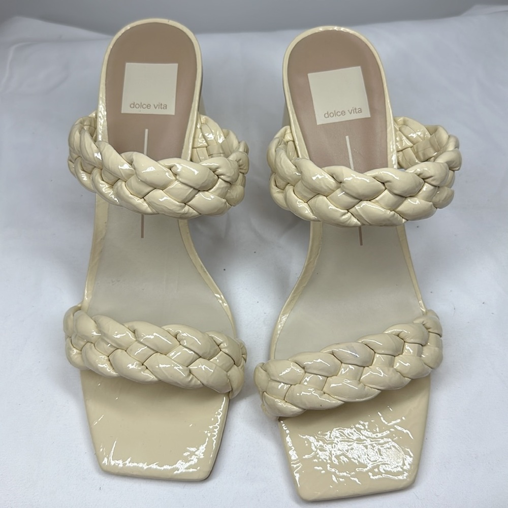 Dolce Vita | Women’s 9 Cream Patent‎ Braided Block Heel Sandals Slides - Picture 2 of 7